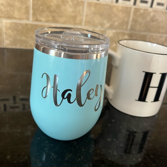 Personalized Haley Mugs and Tumblers Set All excellent like new. Great gifts - Picture 2 of 8